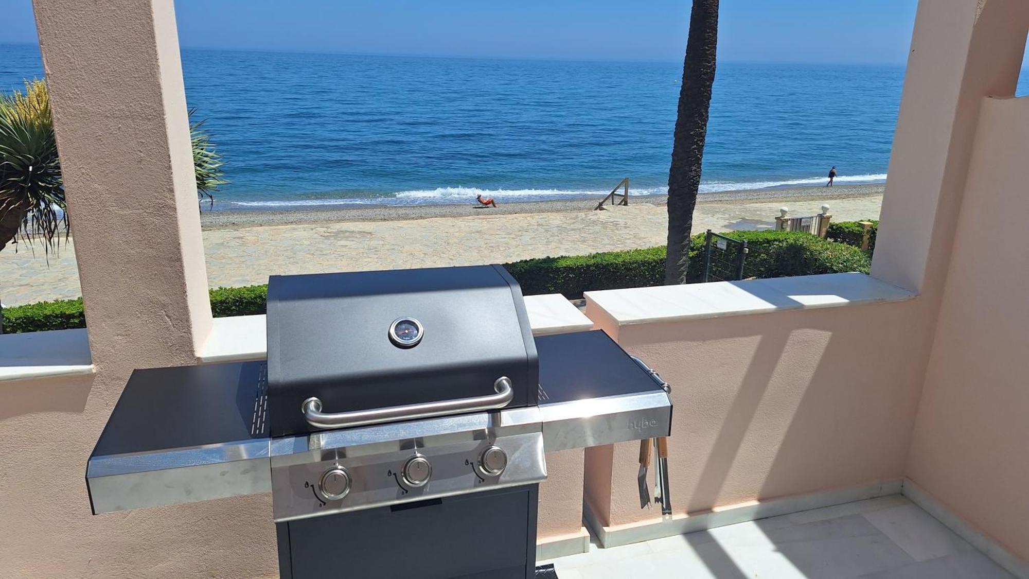 Beach View Playa Del Moral Estepona Exterior photo