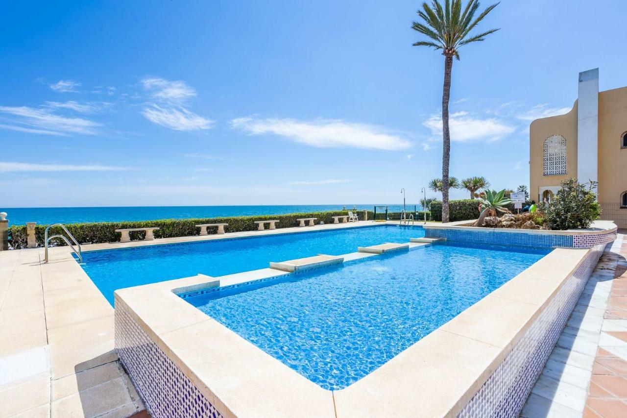 Beach View Playa Del Moral Estepona Exterior photo